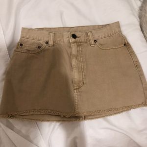 khaki skirt!